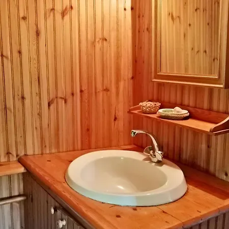 Maison De Charme Au Bourg De Avec Jardin Pour 4 Pers - Fr-1-823-9 度假居 *