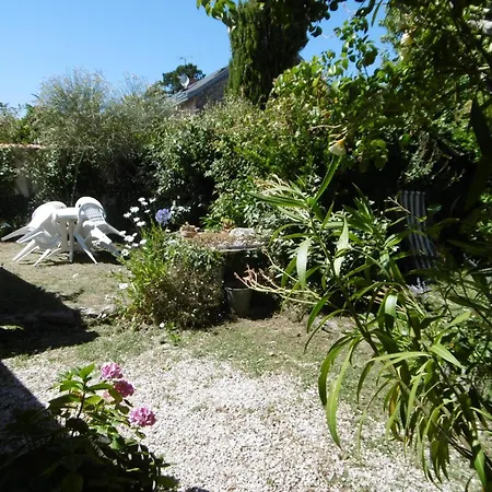 度假居 Maison De Charme Au Bourg De Avec Jardin Pour 4 Pers - Fr-1-823-9 诺亚芒提亚